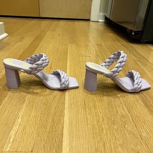 Dolce Vita never worn/brand new lilac colored block heel sandals size 8